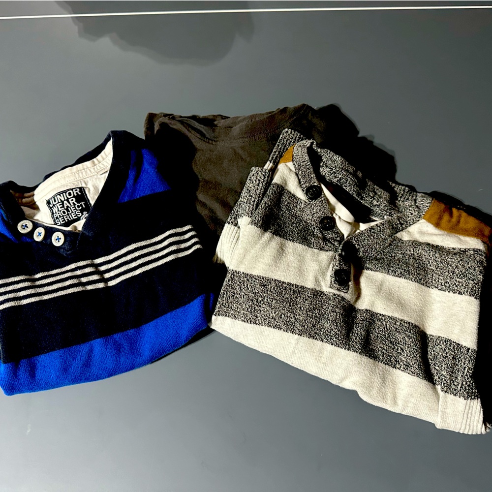 Euc 2 sweaters and one long sleeve cotton t shirt
